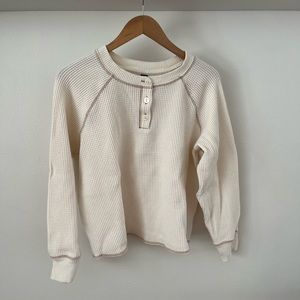 Old Navy thermal long sleeve